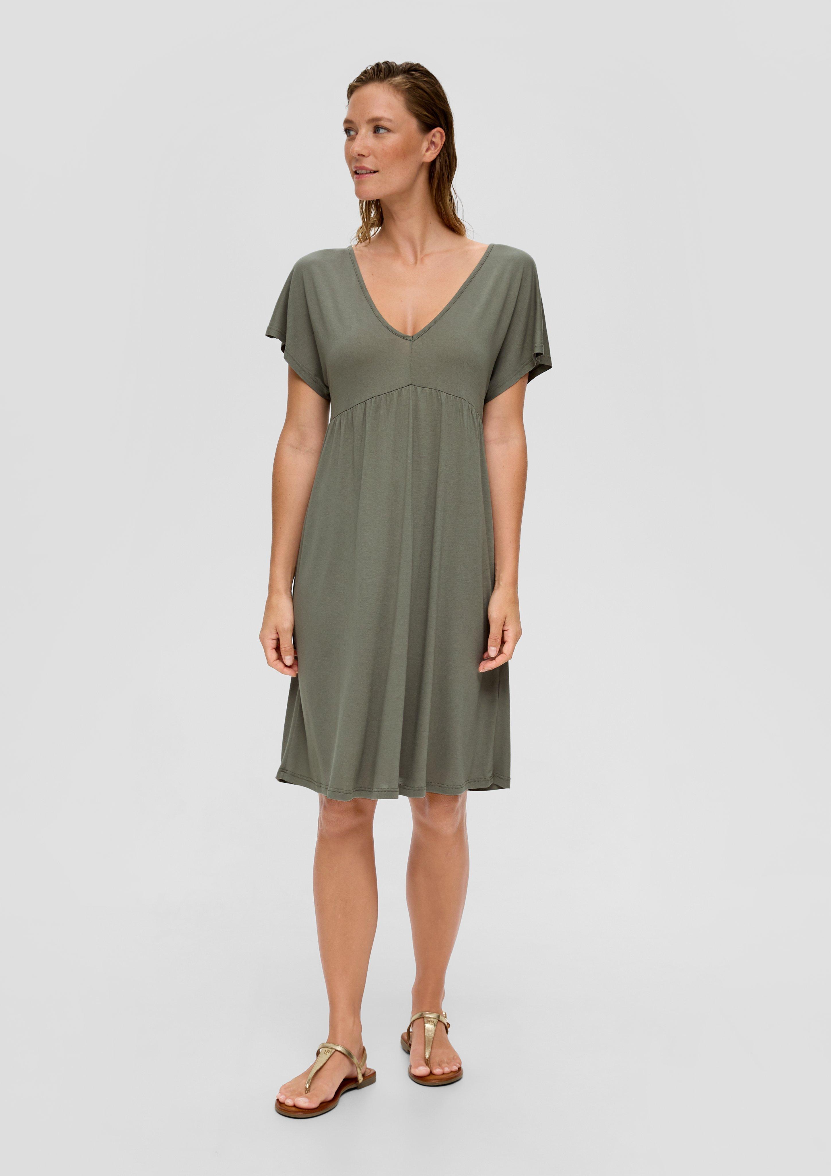 Viskose-Strandkleid mit Rückenausschnitt  6009074-7800