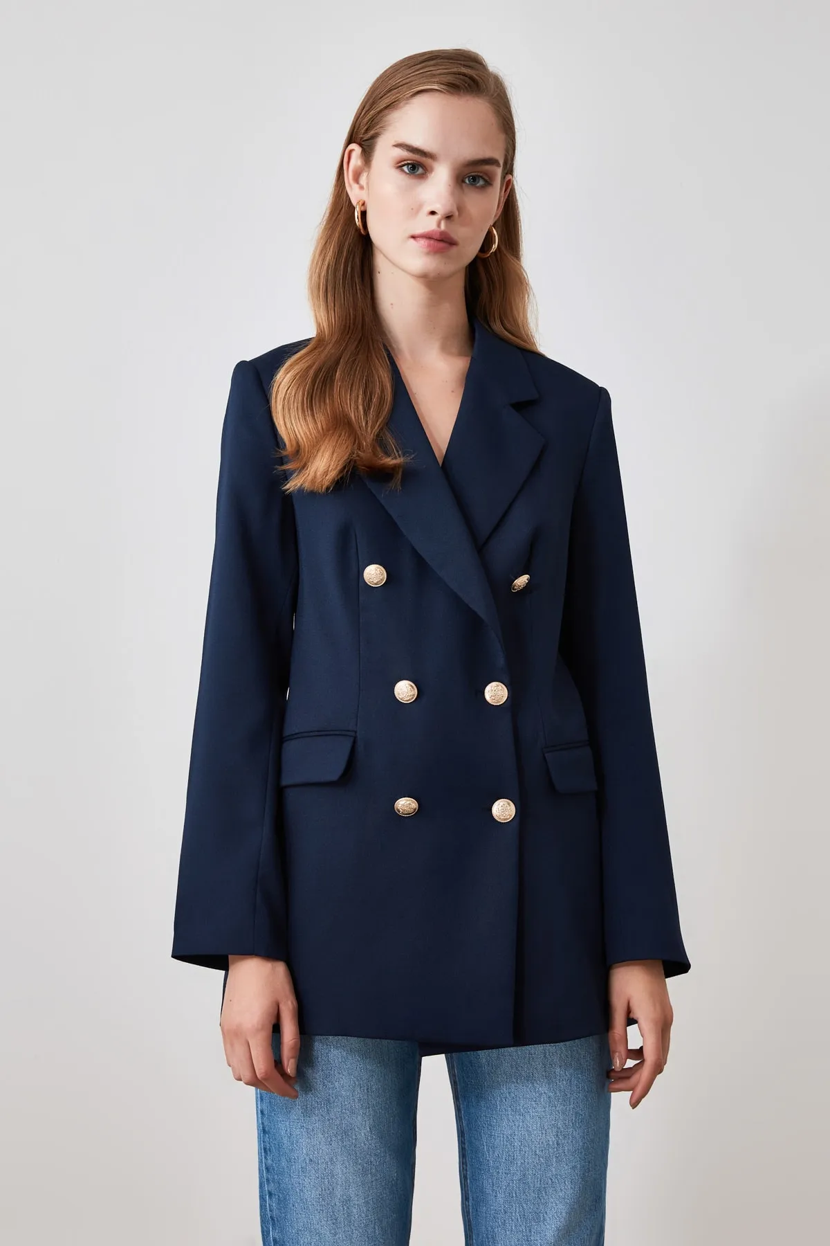 Trendyol Collection  Marineblauer, übergroßer, gefütterter, zweireihiger Blazer aus Webstoff mit Verschluss TWOSS20CE0024