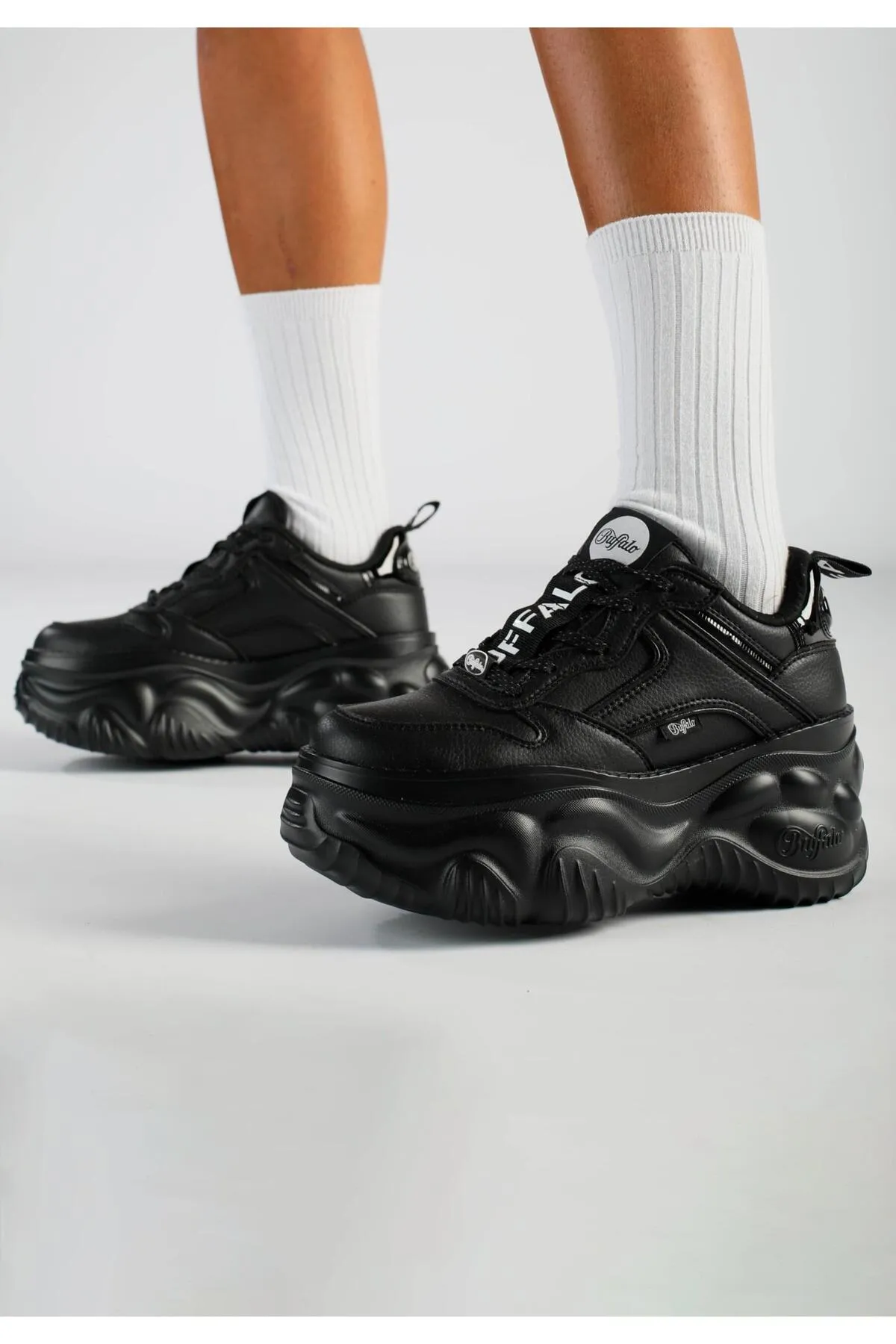 Buffalo  Sneaker - Schwarz - Flacher Absatz