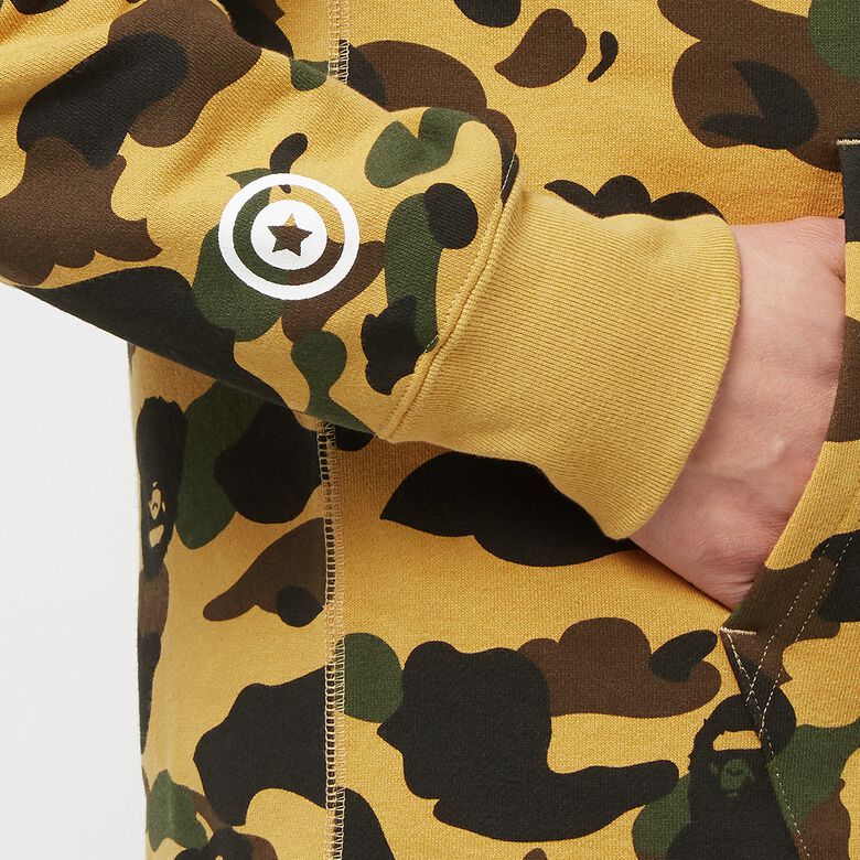 A Bathing Ape 1ST Camo Shark Full Zip Hoodie gelb
