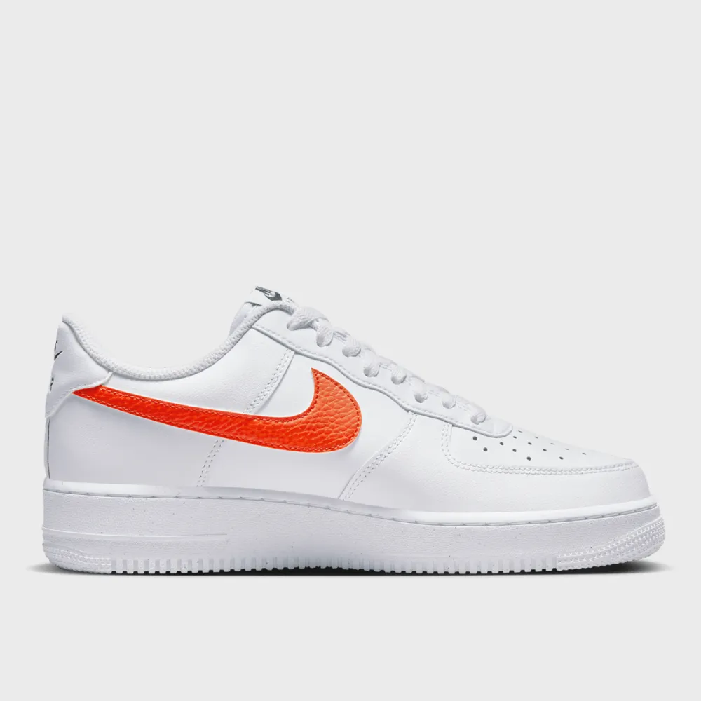 Nike Air Force 1 07 FJ4228-100 / weiss