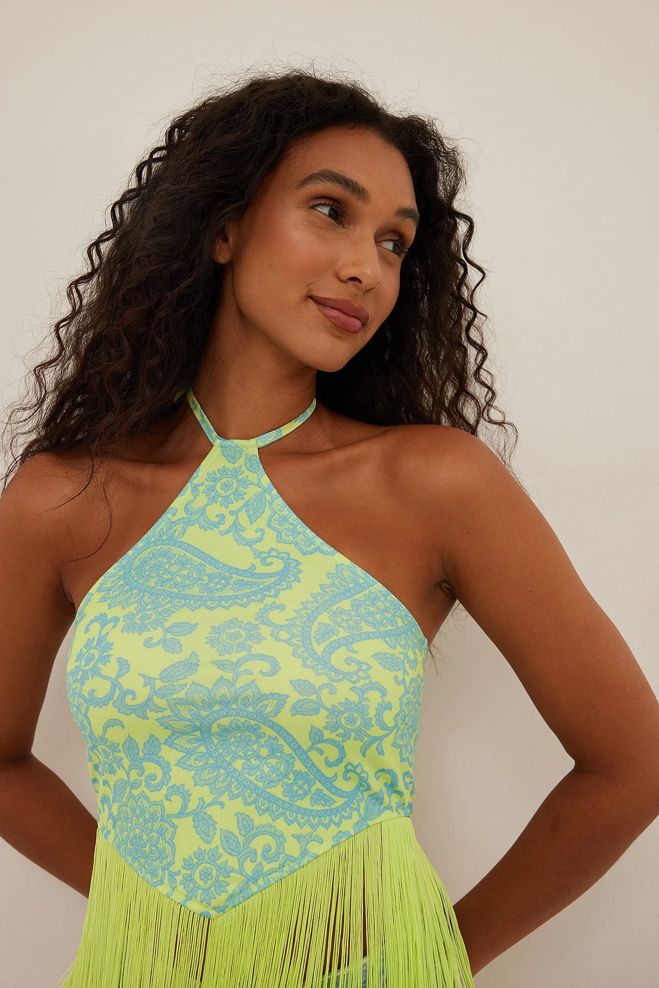 Singlet mit Neckholder und Fransendetail