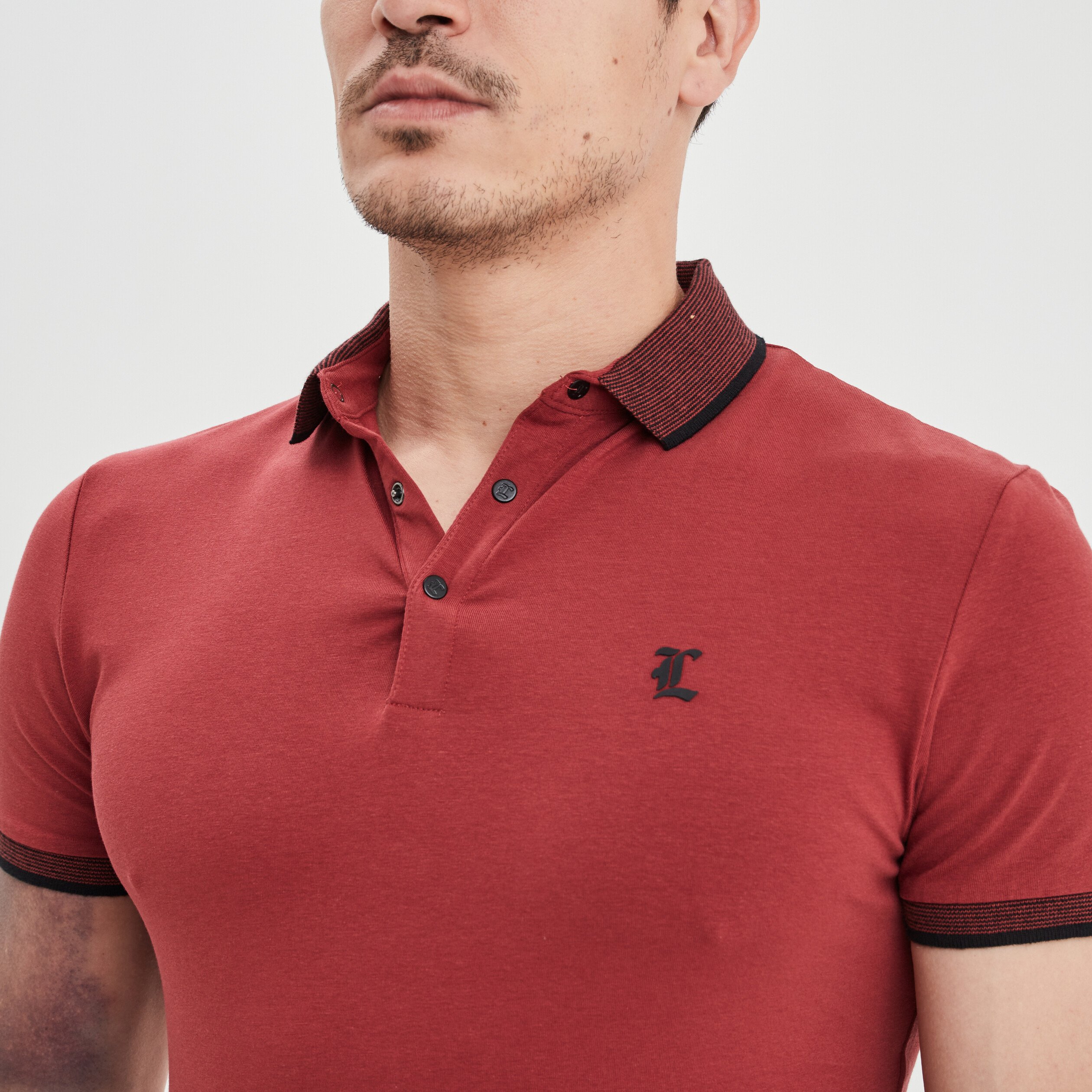 Polo ajusté manches courtes bordeaux homme | La Halle