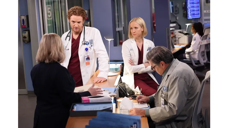 Chicago Med - Staffel 8  [5 DVDs]