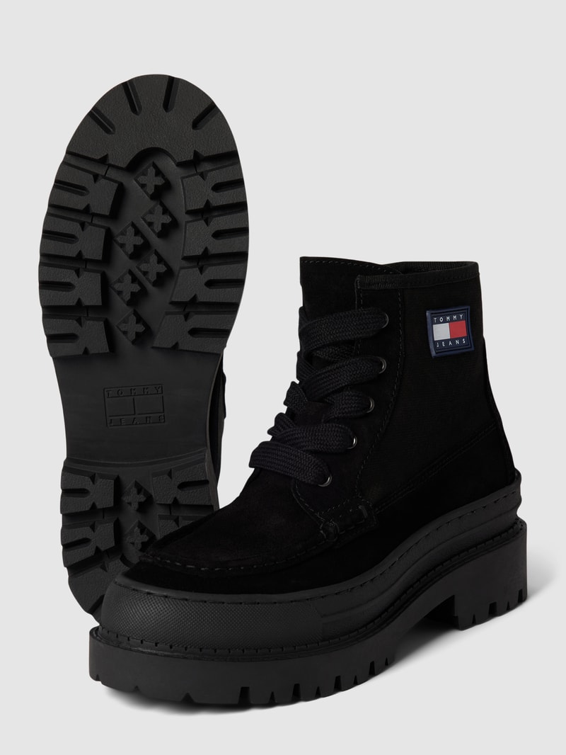Schnürboots mit Label-Patch Modell 'FOXING' in schwarz