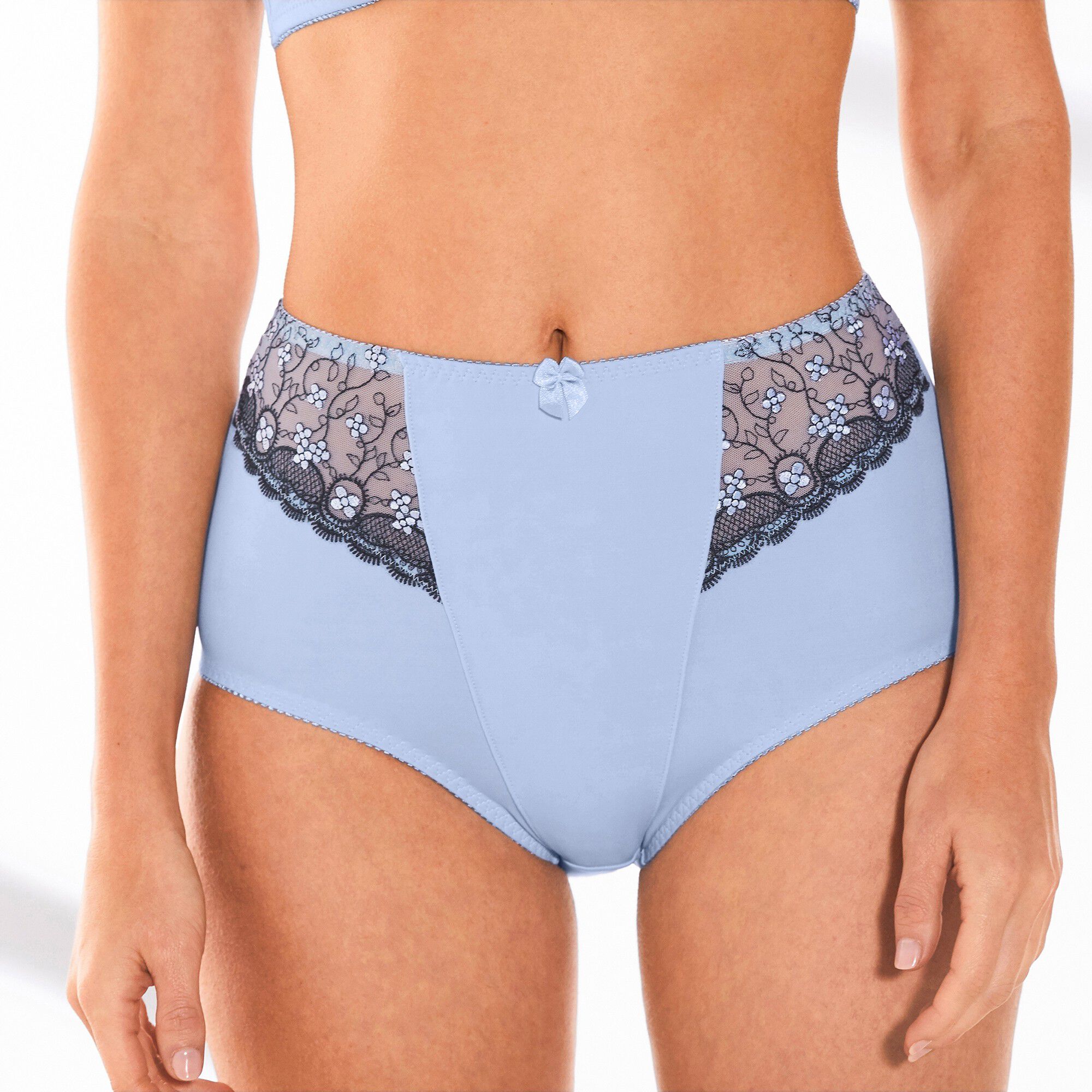 Gainette microfibre tulle brodé Caminata