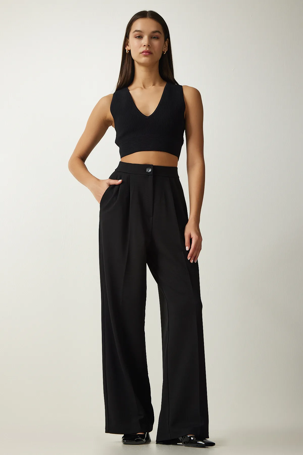 Happiness İstanbul  Schwarze Palazzo-Hose mit Falten für Damen DW00004