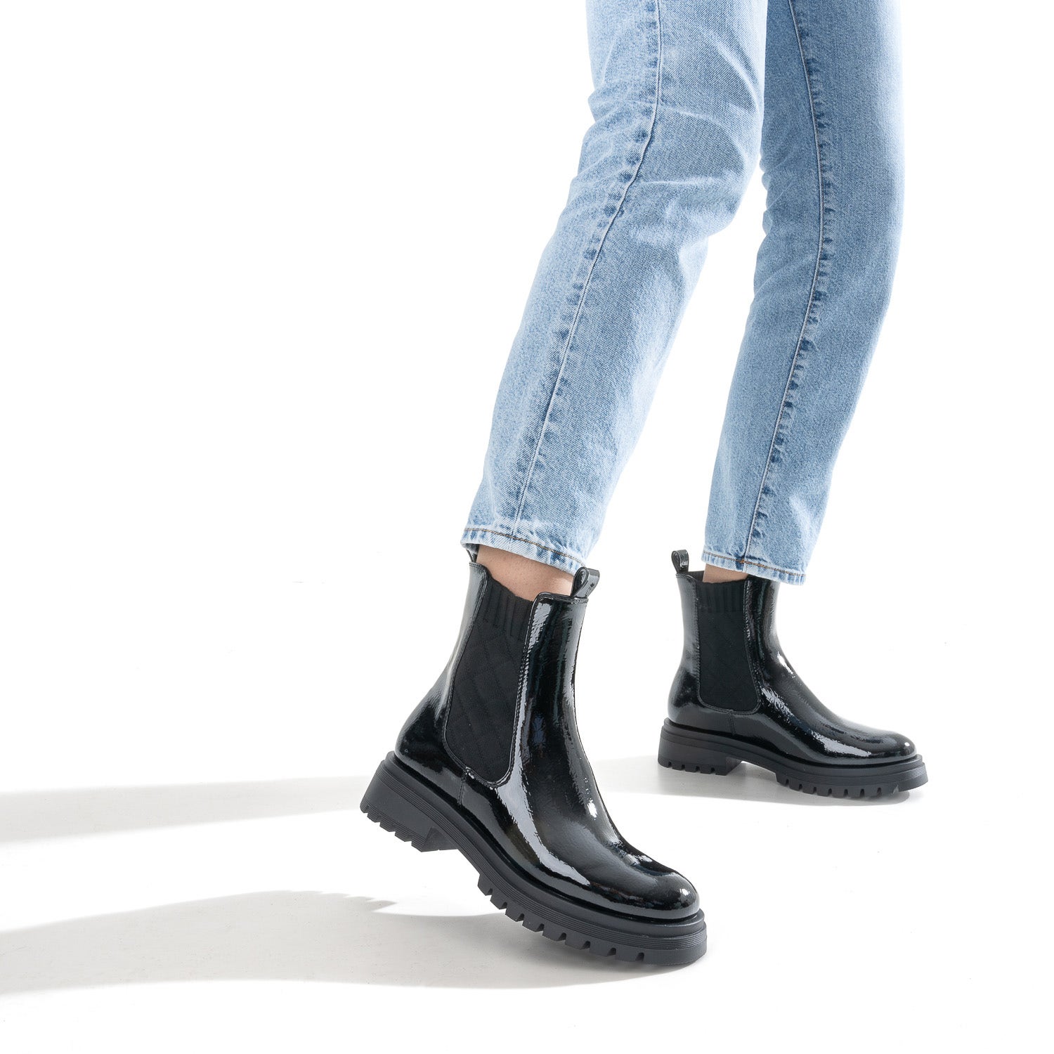 Cheslea boots TEXTO noir verni éco-conçu