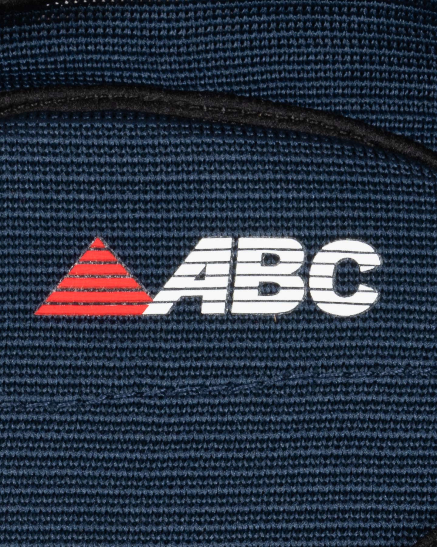 Chrániče kolien ABC na volejbal 2023 ABCVO-01-519