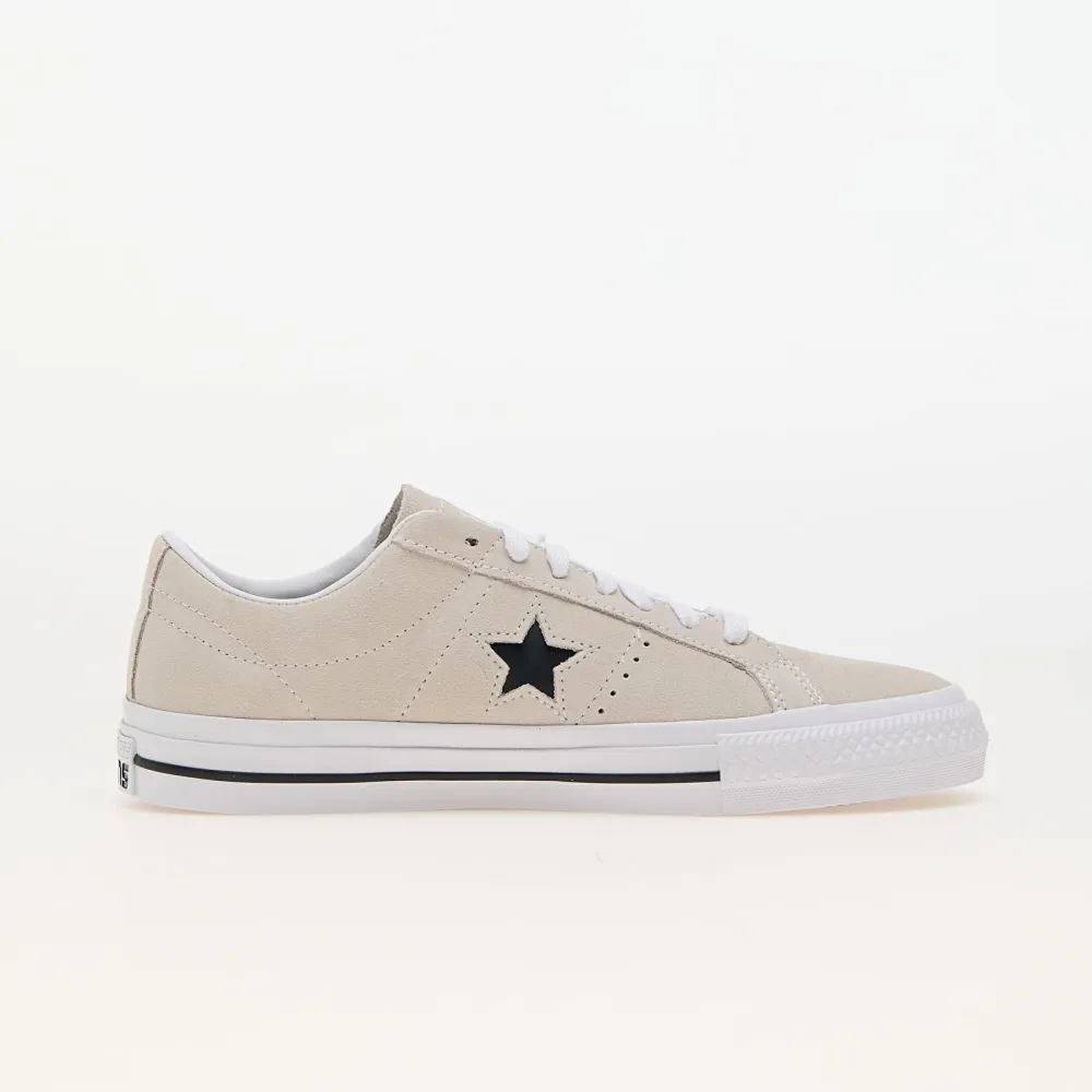 Converse One Star Pro Suede Low 172950C / weiss