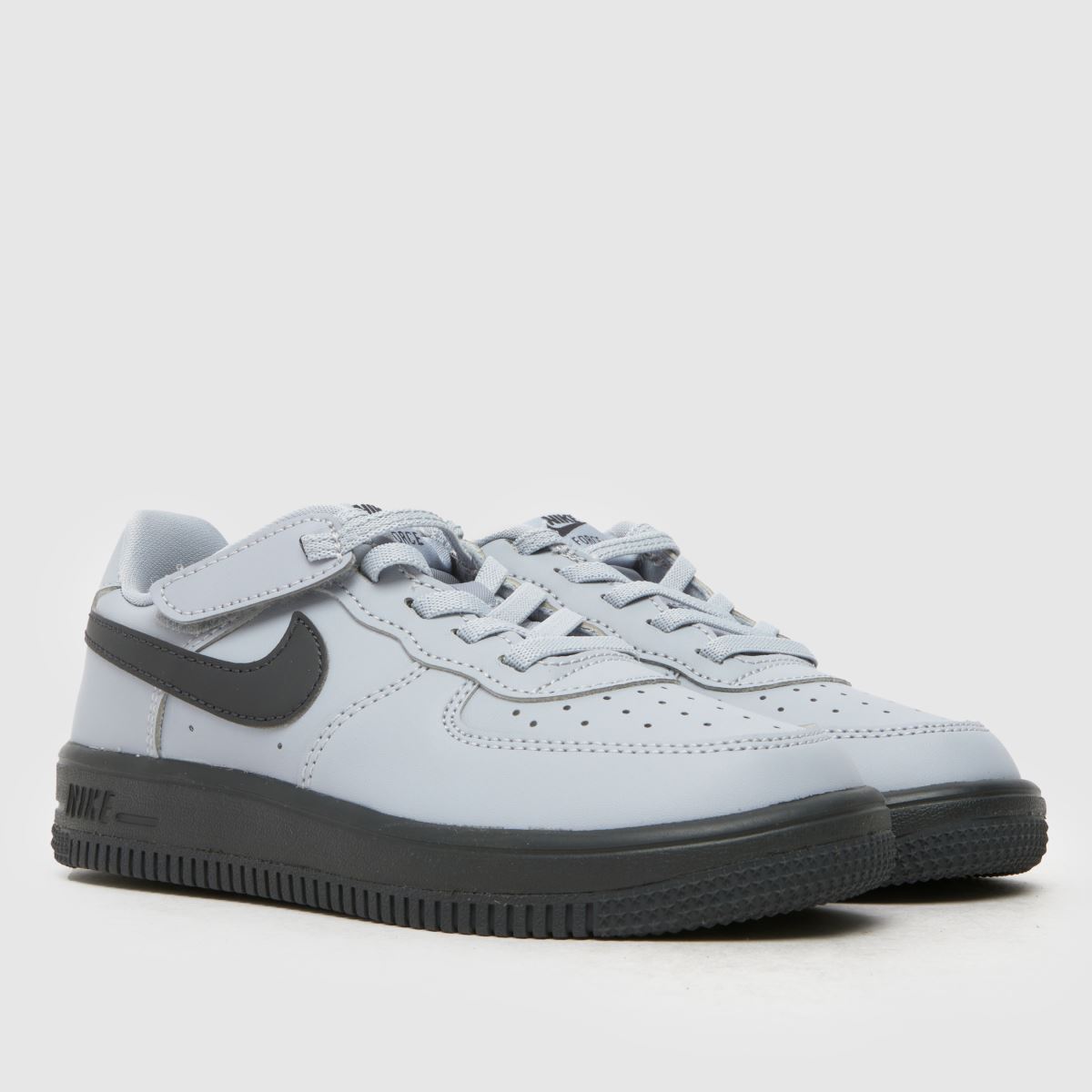 Nike grå Air Force 1 Low Easy on Pojkar Junior träningsskor
