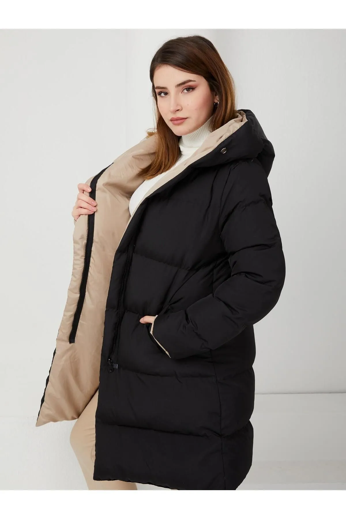 Olcay  Zweifarbige doppelseitige Pufferjacke mit Kapuze BLACK-STONE 5371