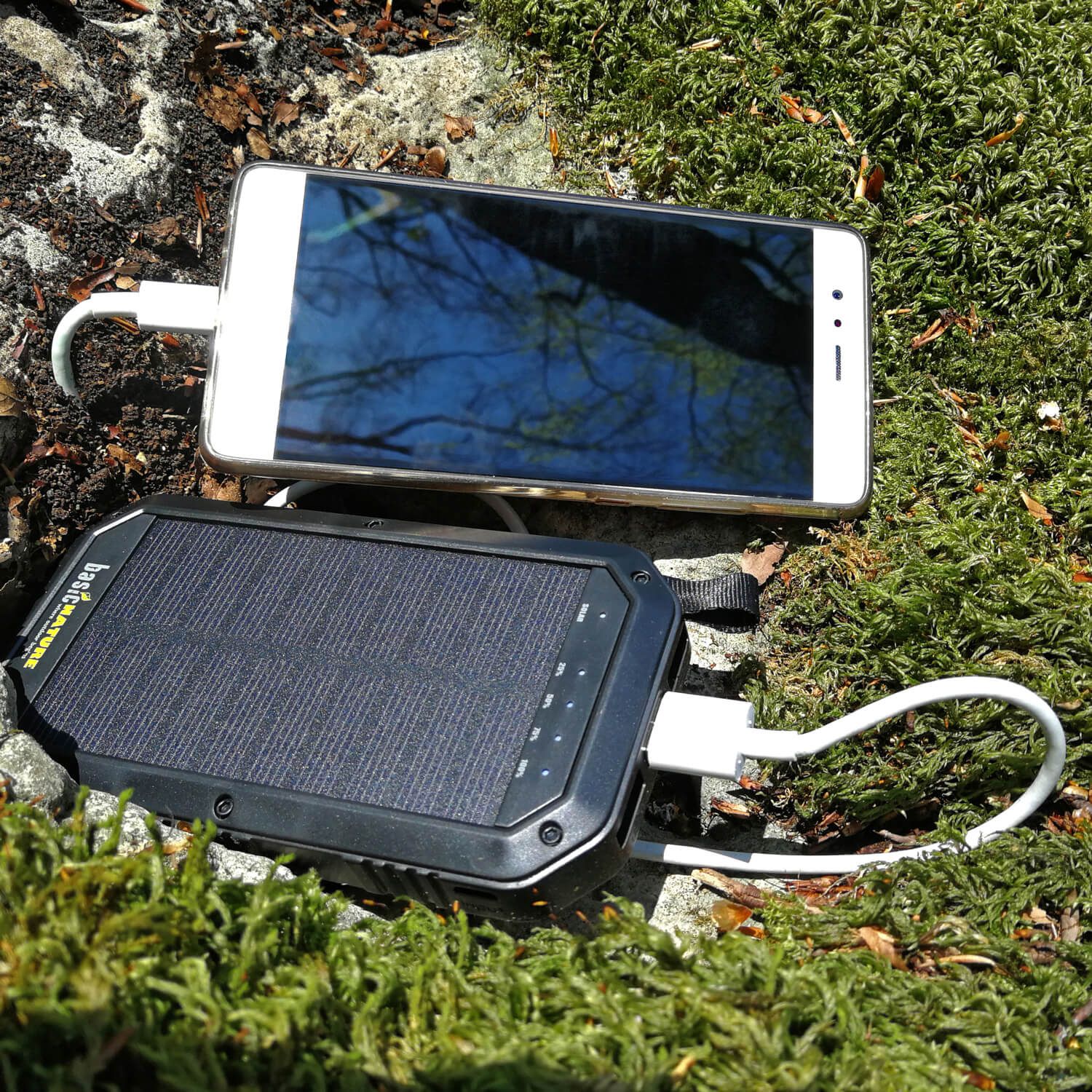 Powerbank 8 mit Solarpanel