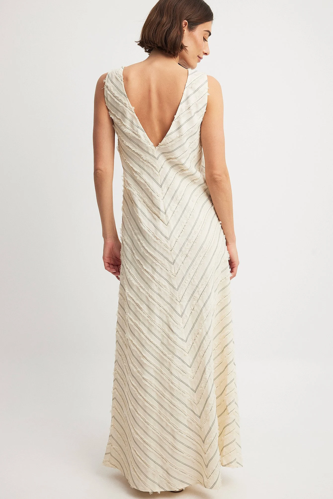 Ärmelloses Maxikleid mit Fransen