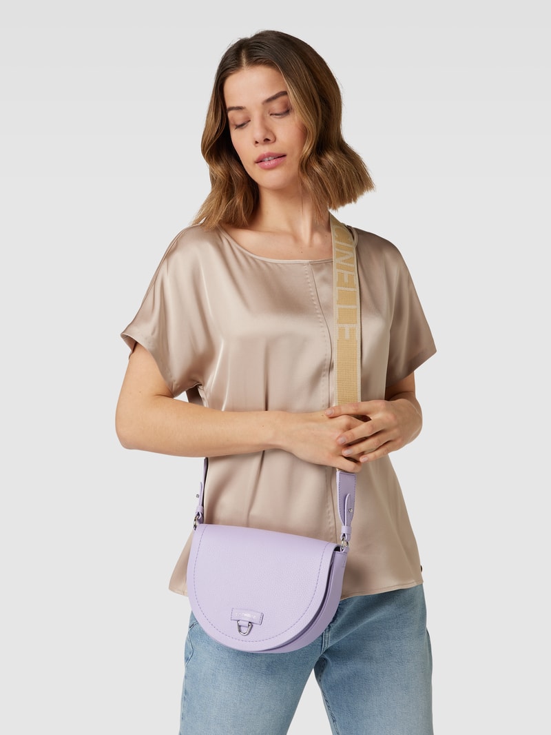 Saddle Bag mit Label-Detail Modell 'BLAIRE' in flieder