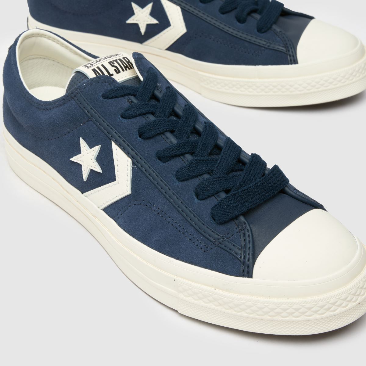 Converse – Star Player 76 – Marinblå träningsskor