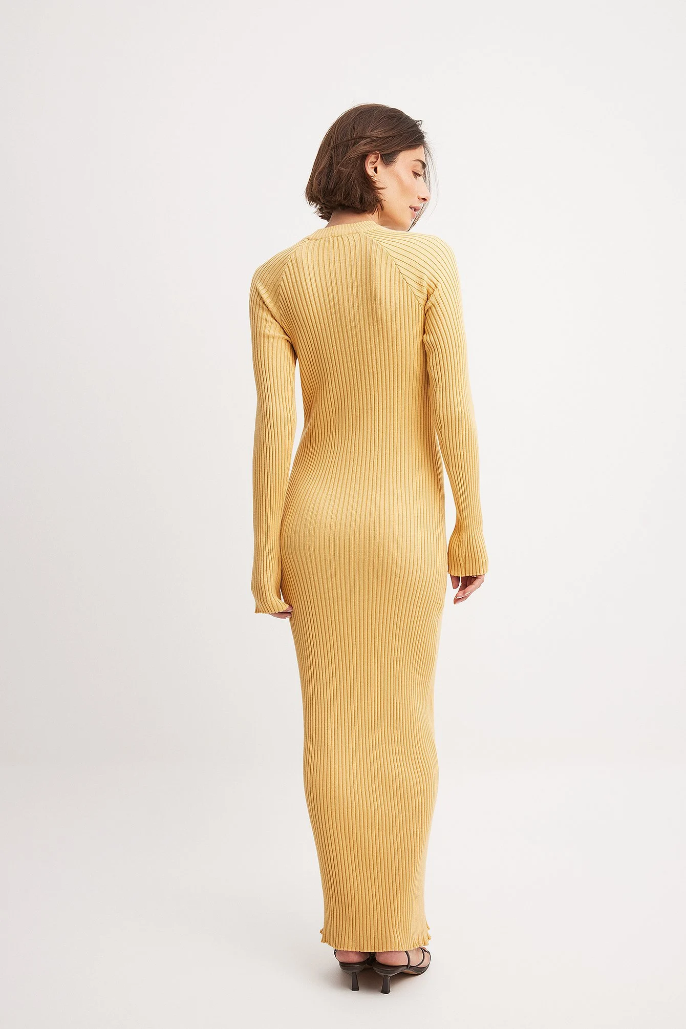 Gestricktes geripptes Maxikleid