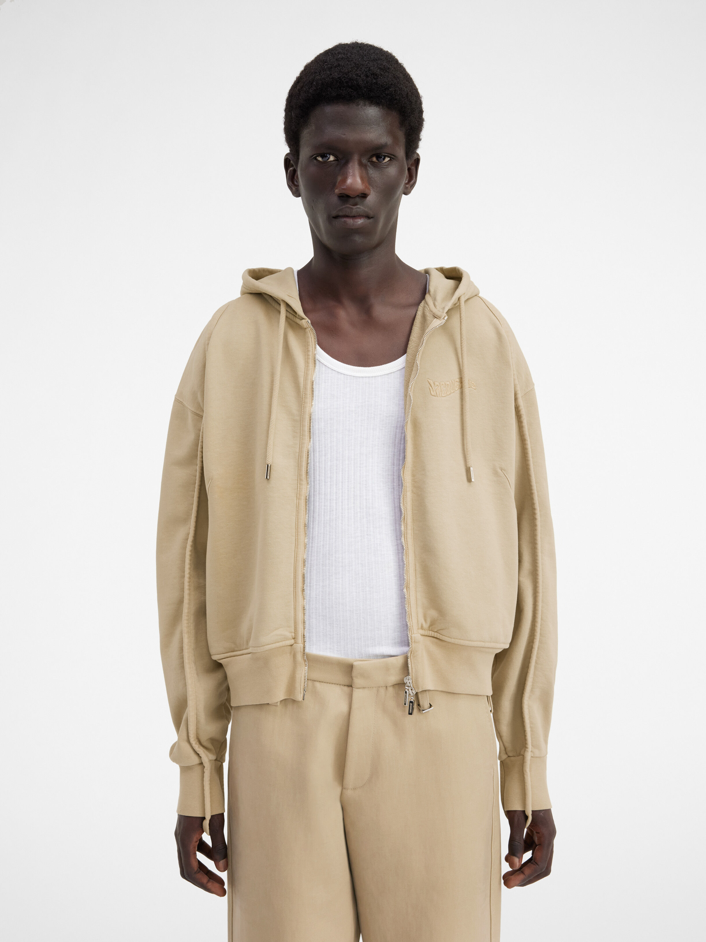 Le sweater Camargue zippé