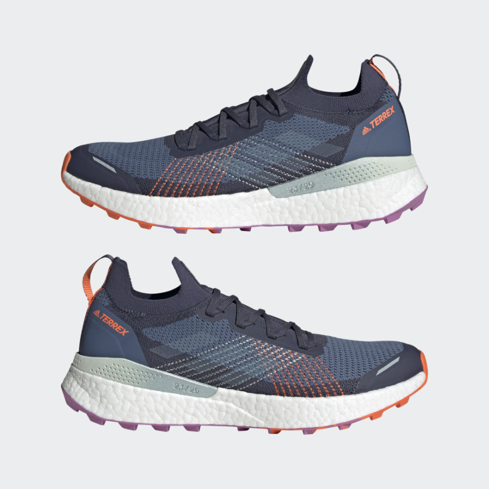 adidas TWO ULTRA PRIMEBLUE GY6140 / blau