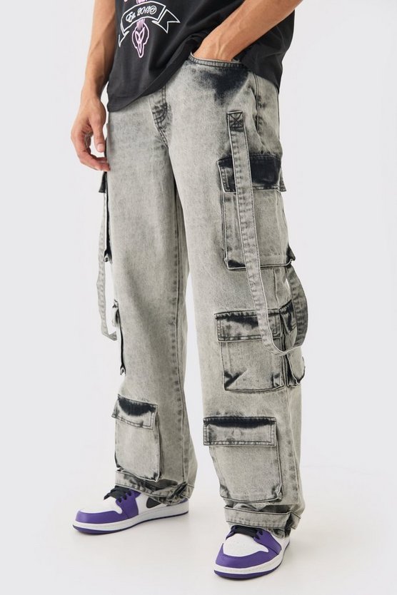 Lockere Jeans mit Taschen und Acid-Waschung
