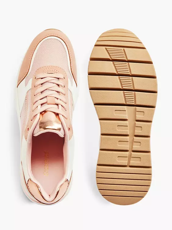 Graceland Platform Sneaker