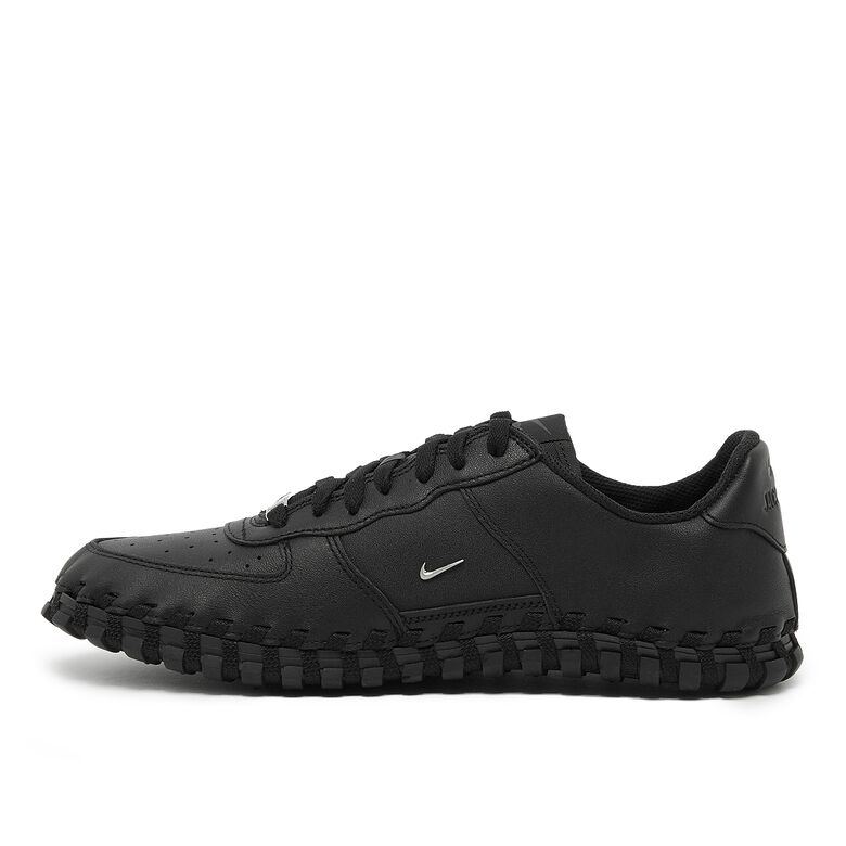 NIKE x Jacquemus J Force 1 Low LX SP black/metallic silver