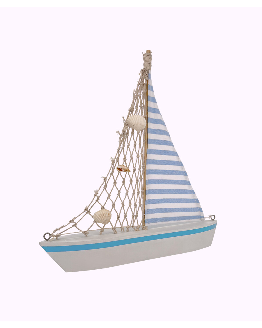 Deko-Segelboot mit Muscheln