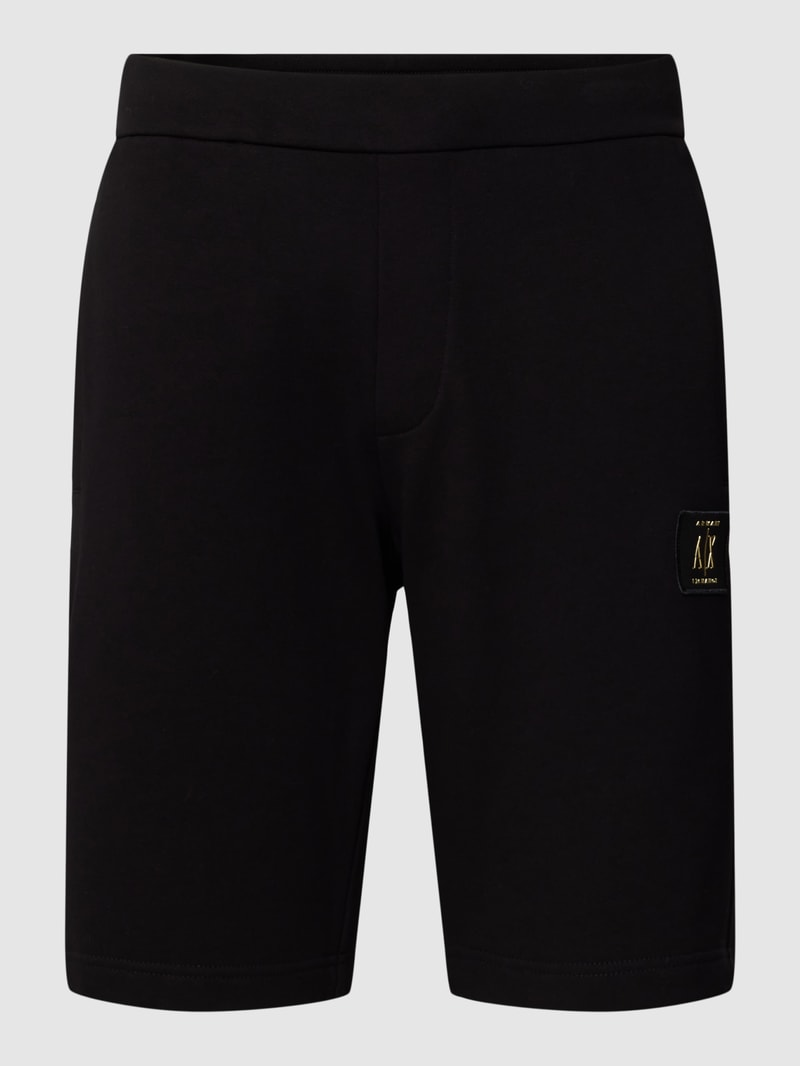 Shorts mit elastischem Bund in schwarz