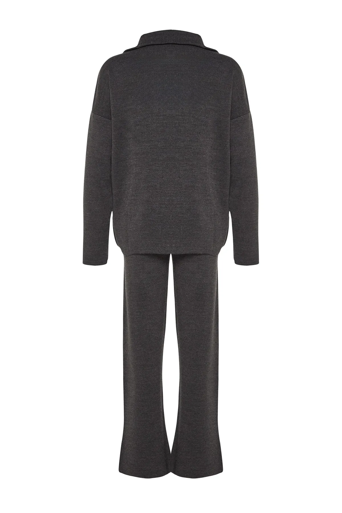 Trendyol Collection  Anthrazitfarbenes Strickoberteil und -unterteil in weiter Passform TWOAW24AU00026