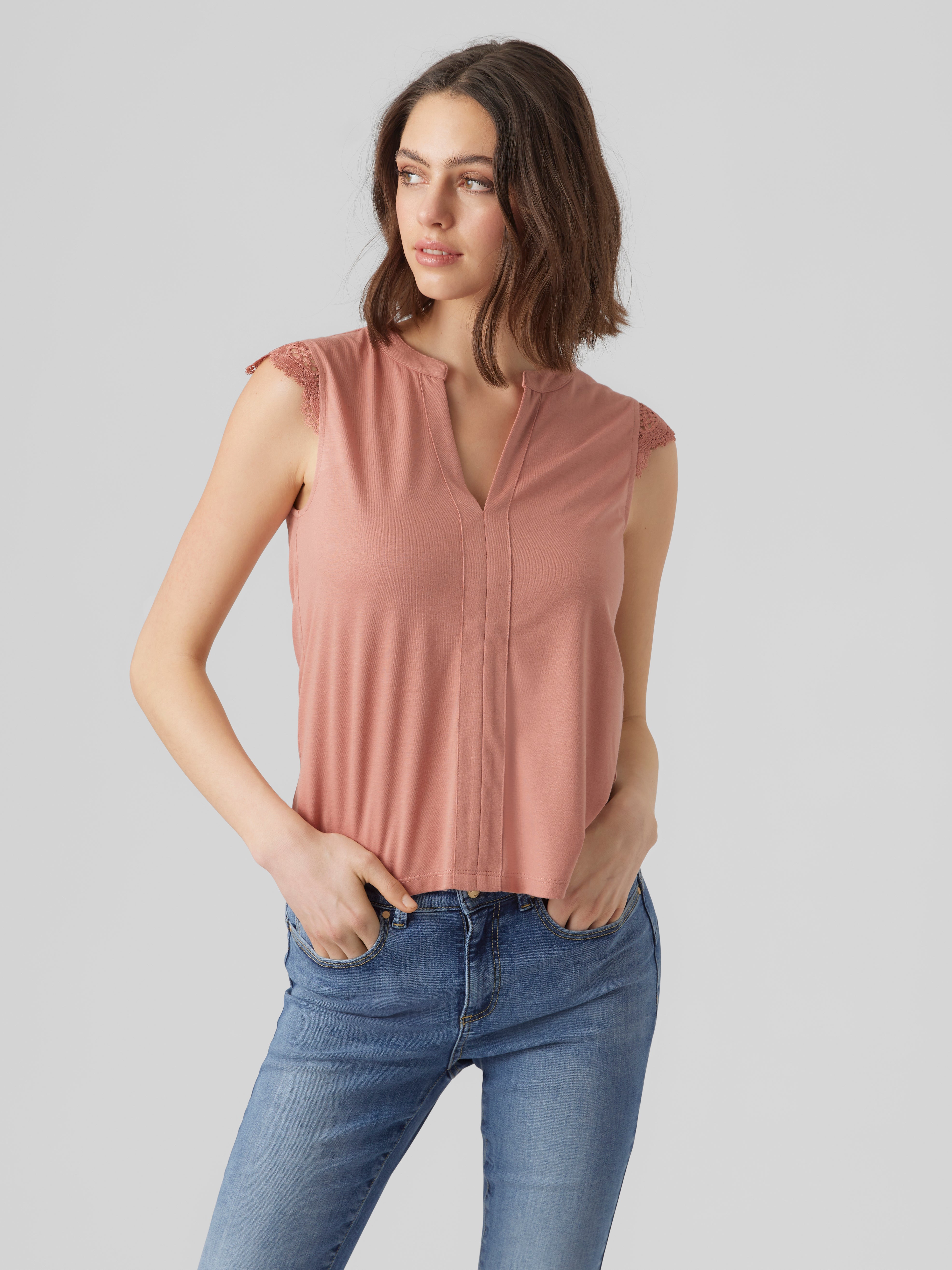 VMCARRIE Top