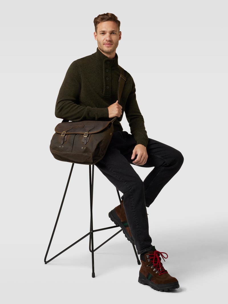 Laptoptasche mit Label-Prägung Modell 'TARRA' in olivgrün