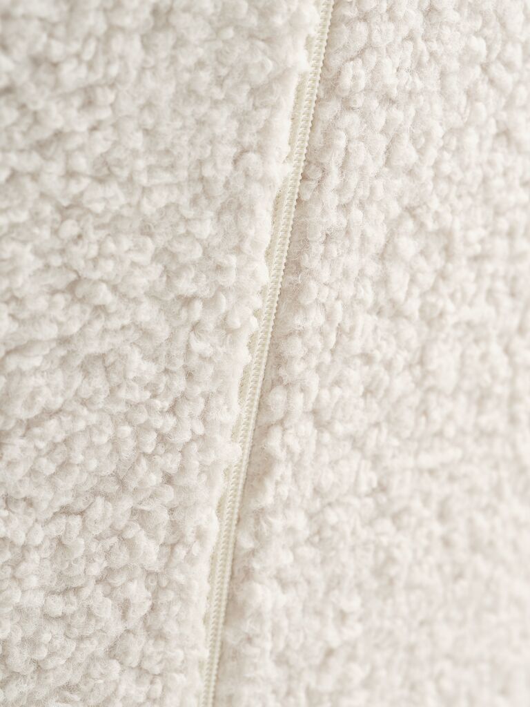 HUNDESTED Armchair HUNDESTED Plush Fabric Off-White/Oak