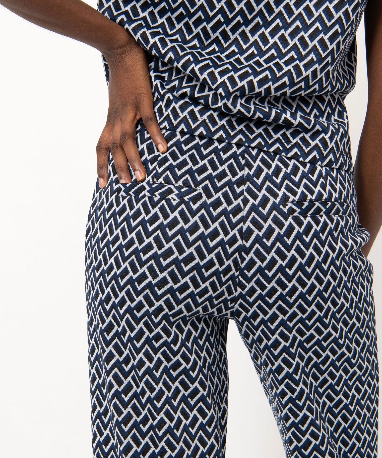Pantalon large en maille à motifs graphiques femme imprime | GEMO