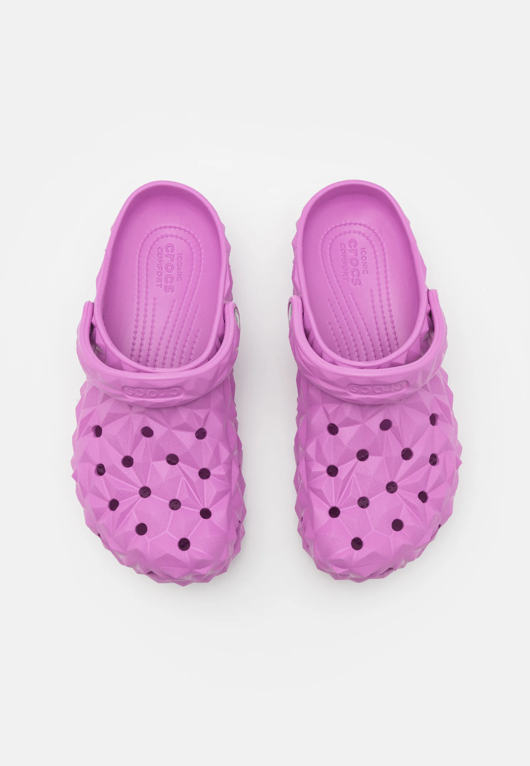 Crocs CLASSIC GEOMETRIC UNISEX - Zuecos