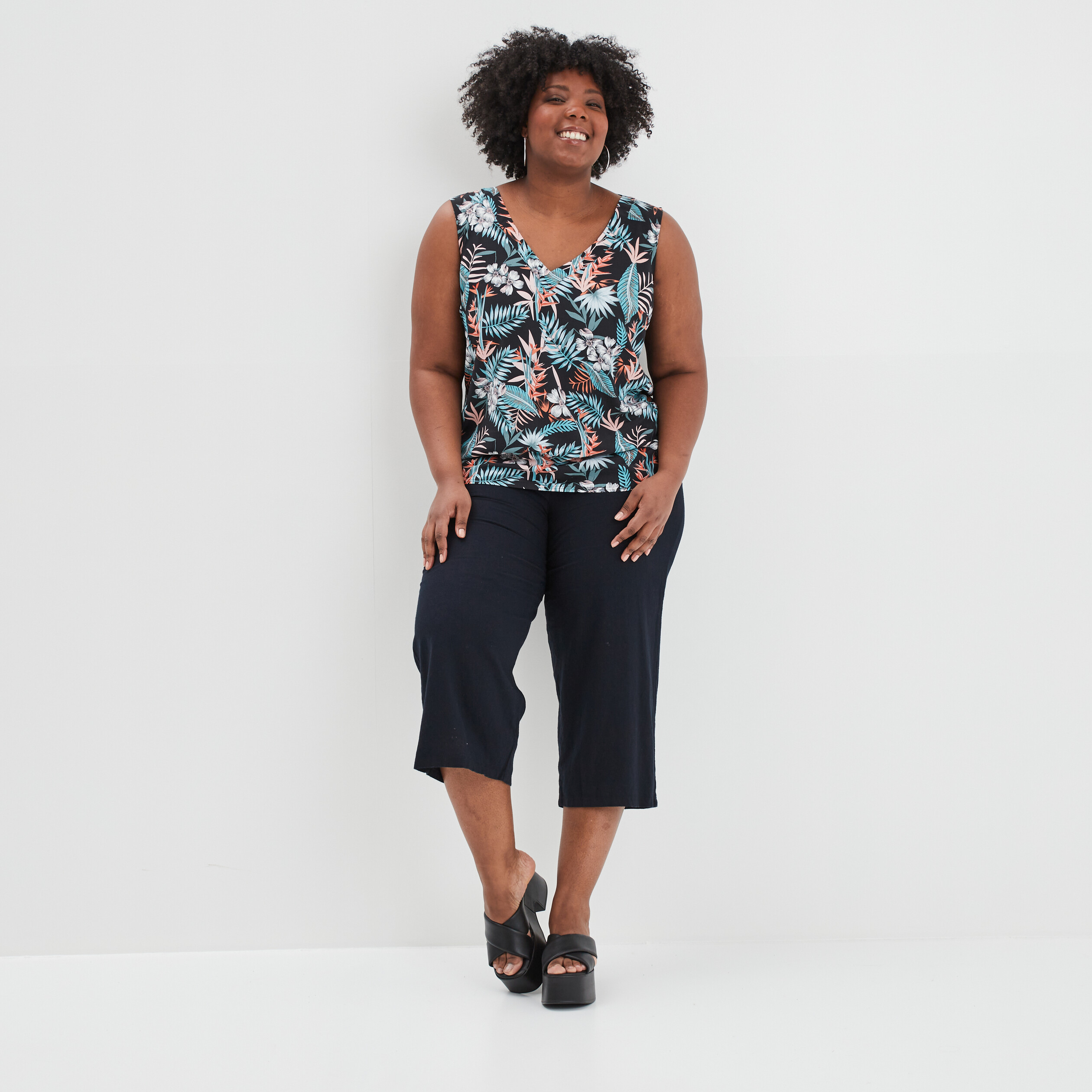 Blouse sans manches noir femme grande taille | La Halle