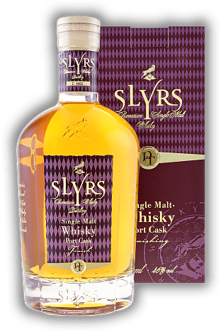 Slyrs Bavarian Single Malt Whisky Port Cask Finished Slyrs Bavarian Single Malt Whisky Port Cask Finished Ein wunderbar komplexes Geschmackserlebnis. 0,7	 Liter - Vol 46%