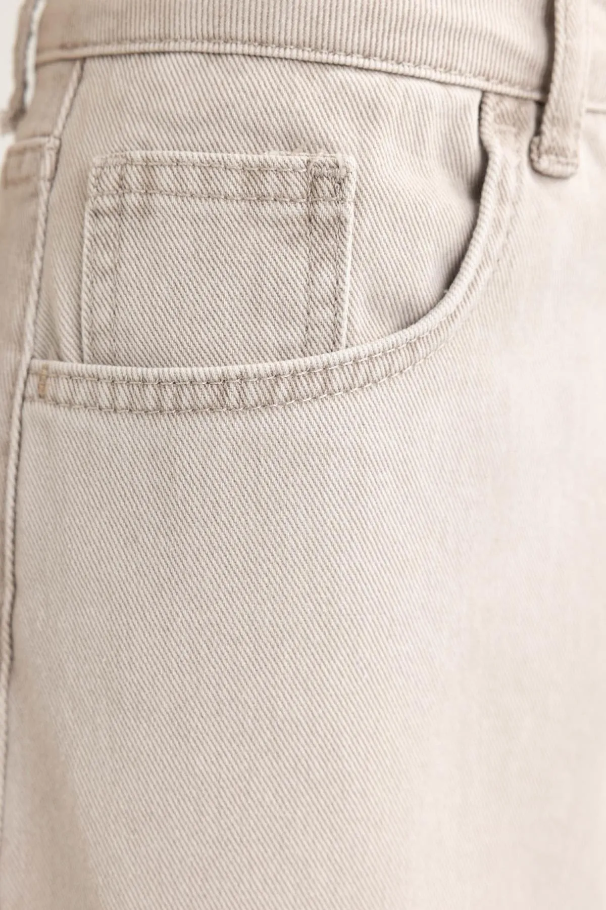 DeFacto  Culotte Hohe Taille Knöchellang 100% Baumwolle Jeanshose A3478ax23sm