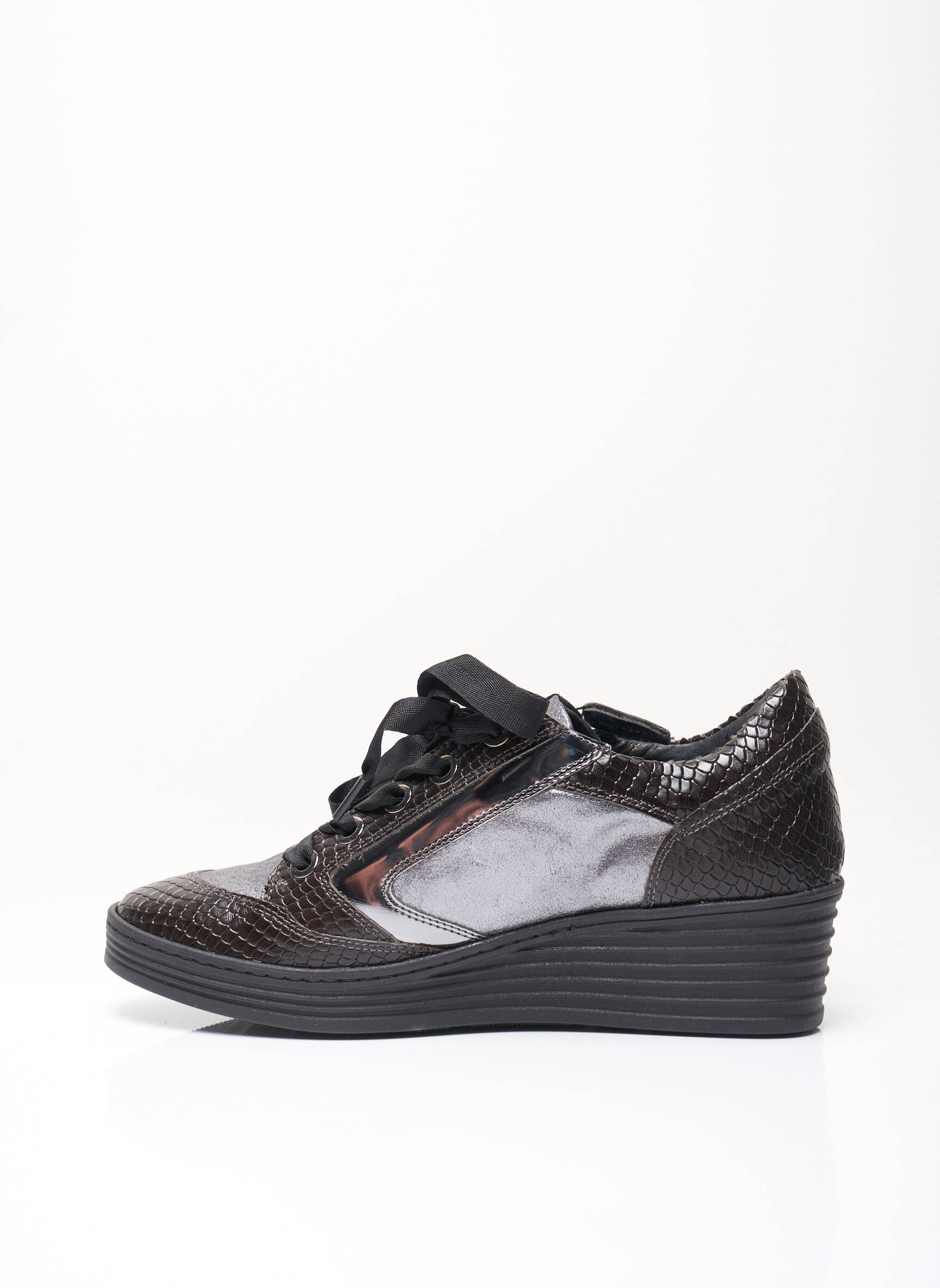 Dl Sport Baskets Femme couleur gris