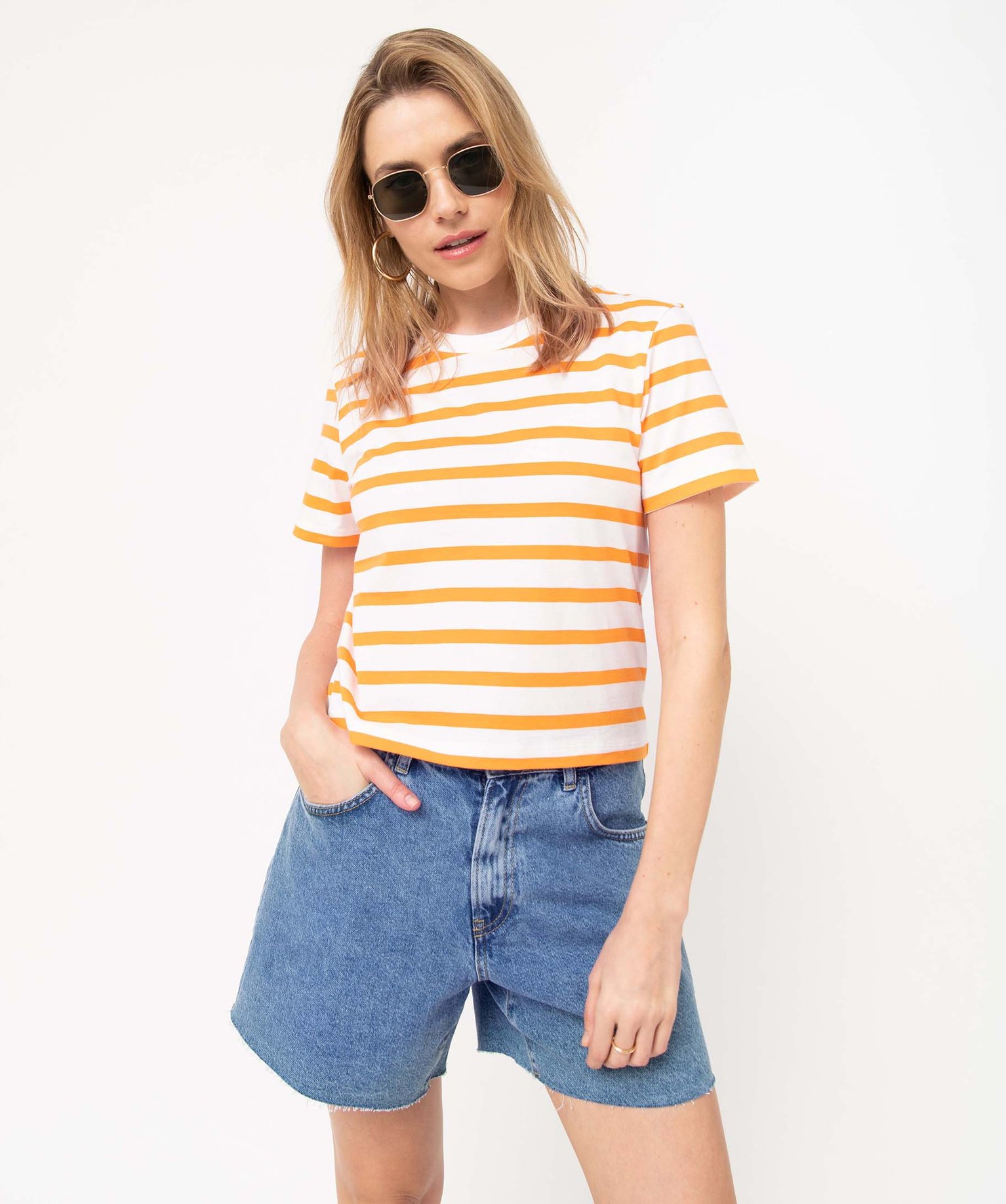 Tee-shirt femme rayé coupe ample et courte raye | GEMO