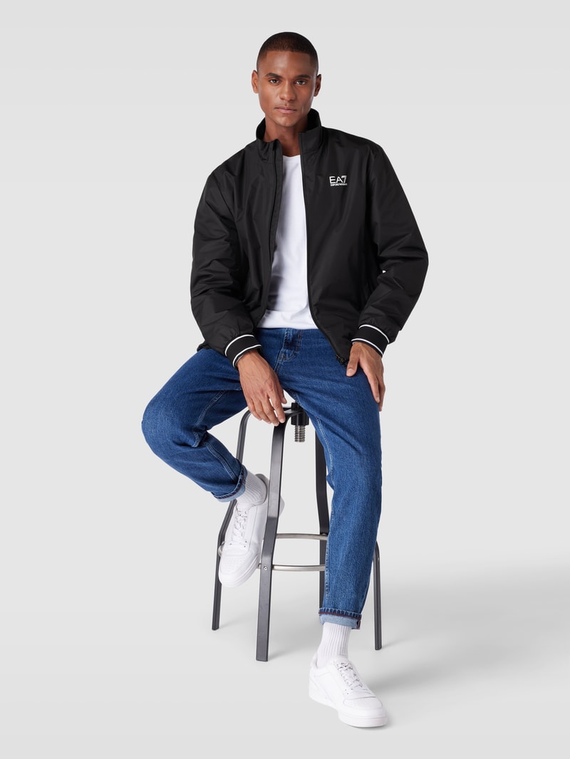 Blouson mit Stehkragen und Zweiwege-Reißverschluss in schwarz