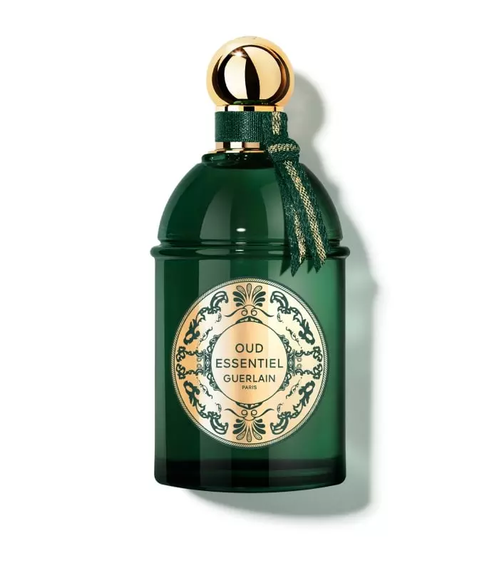 OUD ESSENTIEL Eau de Parfum