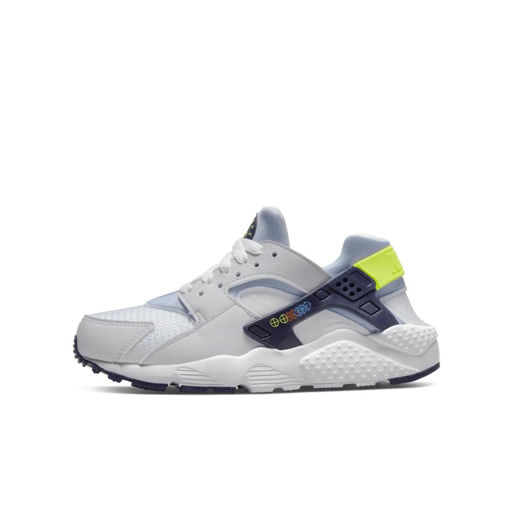 Nike Huarache Run DV3479-100 / weiss