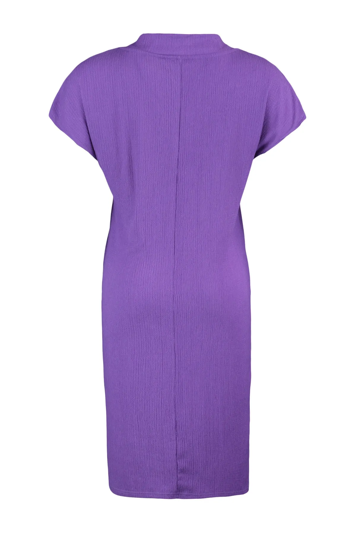 Trendyol Curve  Lila gerade geschnittenes Strickkleid TBSSS22EL2365