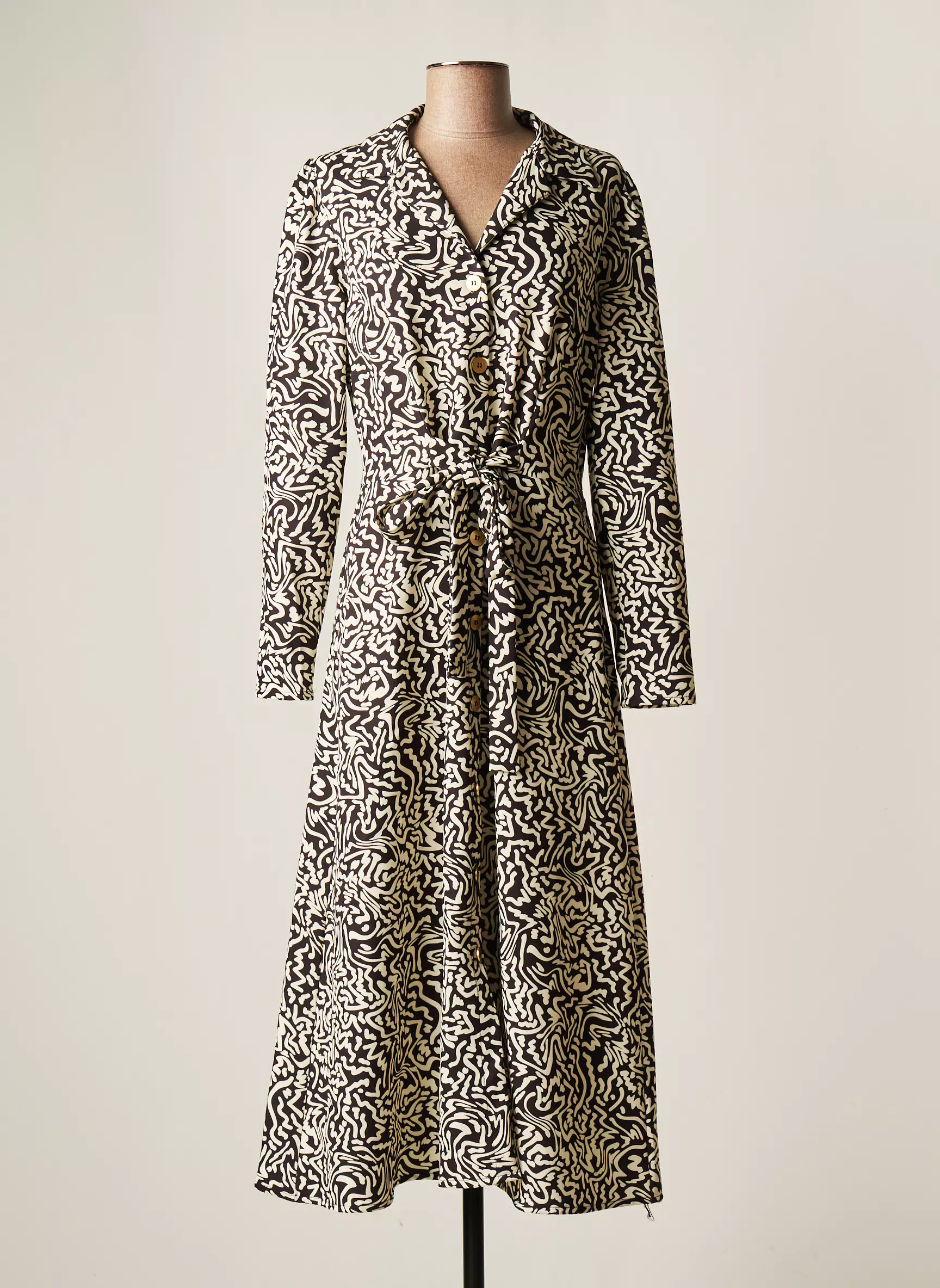 Dina   Dess Robes Longues Femme couleur noir