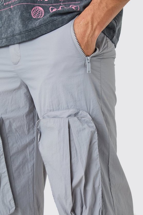 Lockere Nylon-Cargohose in Knitteroptik