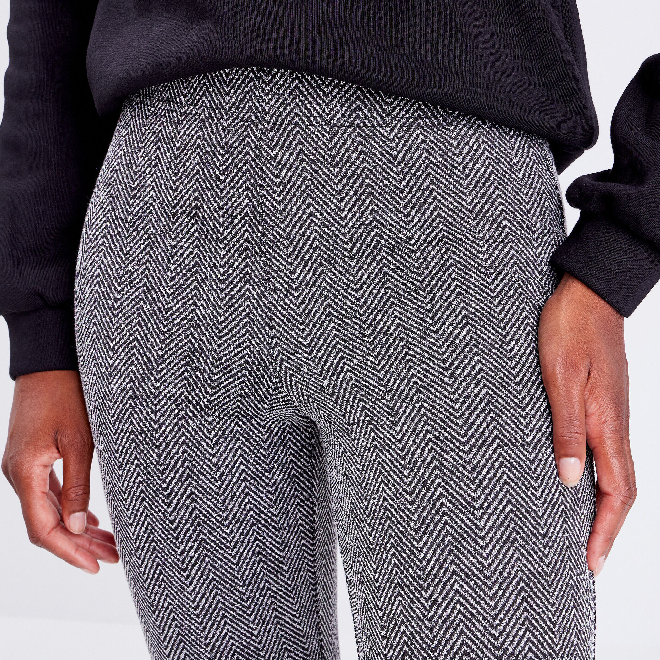 Pantalon yoga bootcut noir femme | Cache Cache