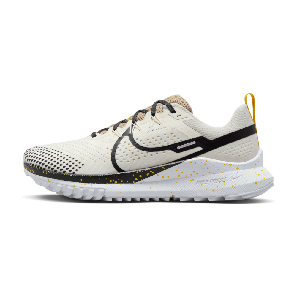 Nike React Pegasus Trail 4 DJ6158-100 / weiss