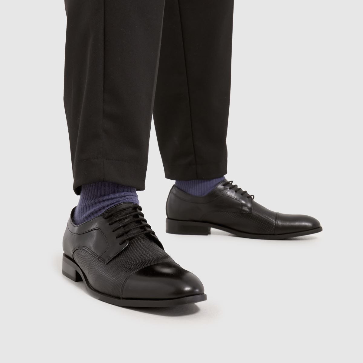 Schuh Rade – Svarta formella skor med tåhätta
