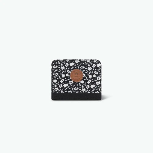 Medium Catane black and white wallet