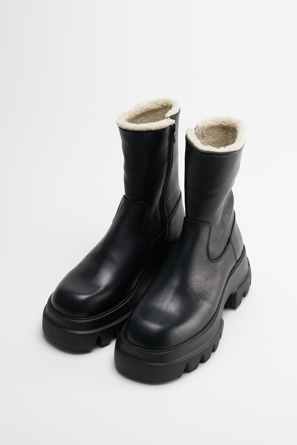 CPH185 vitello black